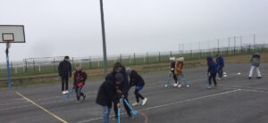 Hockey à l'école Saint Joseph de Villers Outréaux 3