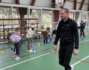 Hockey à l'école Saint Joseph de Villers Outréaux 4