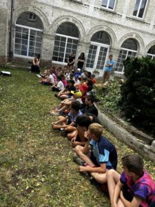 à l'école Jean-Paul II de Denain 1