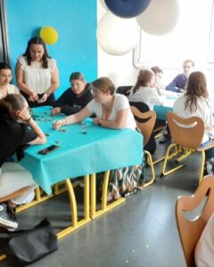 au Lycée La Sagesse de Valenciennes 5