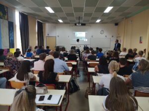 au Lycée Notre Dame de Valenciennes 13