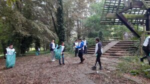 à l'école Jean-Paul II de Denain 21