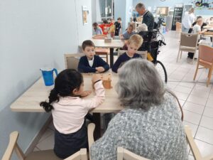 à l'école Jeanne d'Arc de Condé sur Escaut 13