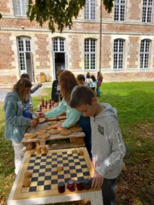 à l'Institution Jeanne d'Arc d'Aulnoye-Aymeries 29