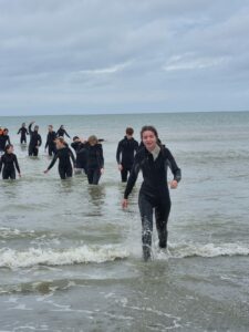 Hello! Nous, c'est la filière AGORA de l'ensemble Saint Luc de Cambrai. Nous sommes partis sur Dunkerque pour vivre une journée d'intégration vraiment incroyable, organisée par nos professeurs. 7