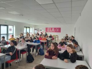 Le collège Jean-Paul II de Denain se mobilise en faveur de la lutte contre les leucodystrophies...