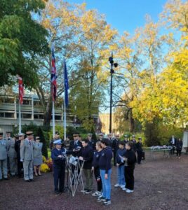 Au collège Saint Jean-Baptiste de Valenciennes, les élèves de l’Atelier défense animé par M. Pisson, ont participé, à l’invitation de la Ville de Valenciennes, aux commémorations de l’armistice de la Guerre 1914-1918. 2