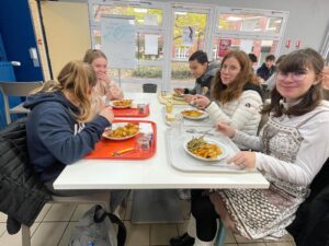 Journée d'immersion au Lycée Saint Luc de Cambrai pour les élèves de 3ème du Collège Saint Joseph de Villers-Outréaux... 5