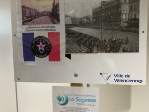 Les élèves du Lycée La Sagesse de Valenciennes en route pour l'exposition "Valenciennes place forte au fil du temps III, 1914 - 1940 5