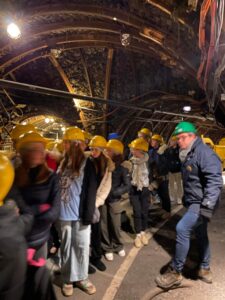 à l'Institution Saint Michel de Solesmes, sortie pour les élèves de 4ème au Centre Minier de Lewarde 13