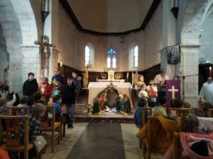 Célébration de Noël à l'école Saint Joseph de Cambrai 4