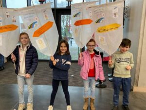 Célébration de Noël sous le signe de la Lumière des classes de cycle 2 à l'école Notre Dame de la Renaissance de Somain 6