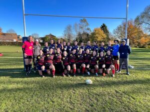 C’est avec fierté que nos 80 jeunes de l'Institution Saint Jean de Douai ont pu de nouveau défendre les couleurs de leur établissement lors du traditionnel week-end sportif au collège Saint Edmund de Ware (Angleterre). 18