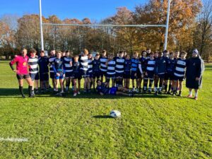 C’est avec fierté que nos 80 jeunes de l'Institution Saint Jean de Douai ont pu de nouveau défendre les couleurs de leur établissement lors du traditionnel week-end sportif au collège Saint Edmund de Ware (Angleterre). 20