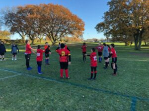C’est avec fierté que nos 80 jeunes de l'Institution Saint Jean de Douai ont pu de nouveau défendre les couleurs de leur établissement lors du traditionnel week-end sportif au collège Saint Edmund de Ware (Angleterre). 25