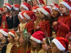 Les 5 écoles catholiques de Cambrai chantent Noël 1