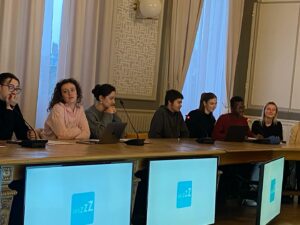 Les étudiants du BTS communication de l'ensemble Saint Luc Cambrai ont présenté le cahier des charges de la future application à destination des jeunes Cambrésiens, ils ont également réfléchi à un nom et à un design. 3