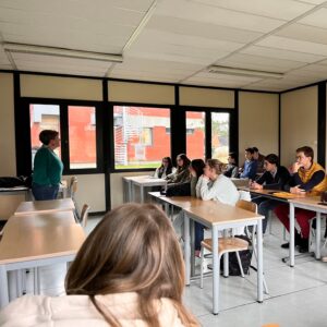 Les terminales STAV de l'Institut d'Anchin ont participé à une journée autour de l'agriculture biologique organisée par BIO en Hauts de France. 3