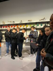Sortie organisée pour les 2° B et D, Arts Plastiques et Espagnol du Lycée Notre Dame de Valenciennes. 21