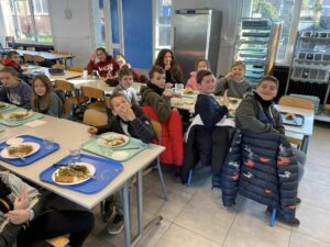 Bienvenue au collège Notre Dame de l'Assomption de Bavay pour la journée d’immersion Cm2/6e. 5