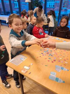 Ce mardi 16 janvier matin a eu lieu le premier petit déjeuner organisé par les étudiants de BTS diététique du Lycée Jeanne d'Arc d'Aulnoye-Aymeries auprès des CP du Sacré cœur d'Aulnoye-Aymeries au restaurant 157 de 8h30 à 10h.
