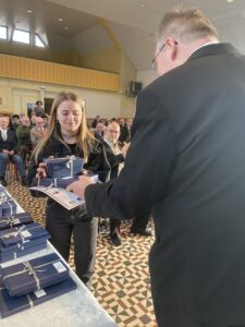 Ce samedi 27 janvier, les élèves de l'Institution Notre Dame de Grâce de Maubeuge ont été mis à l'honneur par le Souvenir Français 1
