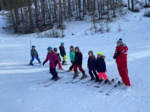 L'école Saint Joseph de Villers-Outréaux fait du ski !!