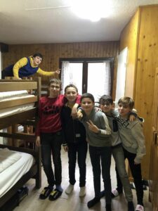 Les jeunes du Collège Sainte Marie de Valenciennes à Morzine ! 5
