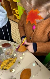 Parrainage entre les plus petits et les plus grands à l'école Saint Joseph de Cambrai. 6
