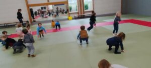 Petite séance de sport au dojo pour les élèves de l'école Saint Joseph de Wallers ! 5