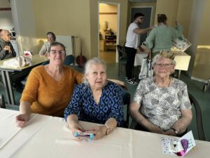 Activités intergénérationnelles pour les élèves de l'Institution St Pierre de Fourmies et les élèves de l'école Saint Joseph d'Anor. 7