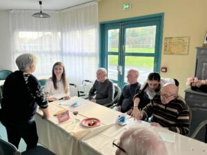 Activités intergénérationnelles pour les élèves de l'Institution St Pierre de Fourmies et les élèves de l'école Saint Joseph d'Anor. 8