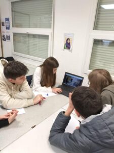 Au collège Saint Joseph de Villers-Outréaux, les élèves réfléchissent sur le harcèlement scolaire et le cyber harcèlement ! 1