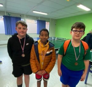 Ce mercredi 21 février s’est déroulé le départemental de tennis de table à Saint Saulve. 2