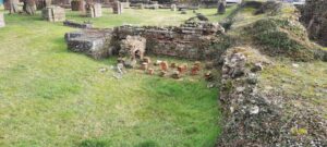 Les élèves de CE1 et CE2 de l'école Saint Jean-Baptiste de la Salle de Valenciennes se sont rendus au Forum antique de Bavay ce mardi 6 février. 1