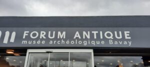 Les élèves de CE1 et CE2 de l'école Saint Jean-Baptiste de la Salle de Valenciennes se sont rendus au Forum antique de Bavay ce mardi 6 février.