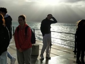 Les élèves du Collège Jean-Paul II de Denain sont bien arrivés à Sandander en Espagne. 2