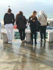 Les élèves du Collège Jean-Paul II de Denain sont bien arrivés à Sandander en Espagne. 3