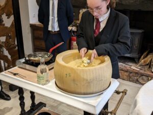 Les élèves du Lycée Hôtelier d'Orchies en visite à La Chaumière Restaurant de Beuvry la forêt. 3