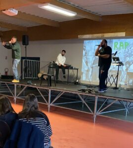 Passionnant d'avoir la Cie Racines Carrées intervenir au collège Notre Dame de la Providence d'Orchies pour une expérience enrichissante sur la « CULTURE du HIP-HOP »