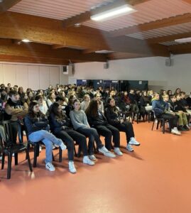 Passionnant d'avoir la Cie Racines Carrées intervenir au collège Notre Dame de la Providence d'Orchies pour une expérience enrichissante sur la « CULTURE du HIP-HOP » 4
