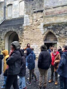 Visite de l’Abbaye de Vaucelles pour nos jeunes du collège Sainte Anne de Sebourg qui effectuent leur retraite de profession de foi !