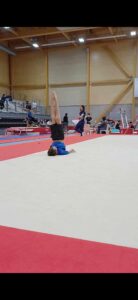C’est avec détermination que les gymnastes du collège Saint Joseph de Villers-Outréaux sont partis à la compétition des territoires qui avait lieu à saint Quentin. 4