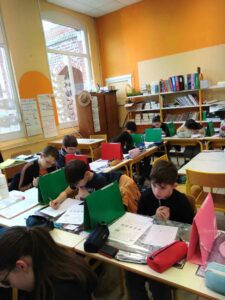 Concours "Kangourou" pour les élèves de CE2/CM1/CM2 de l'école Immaculée Conception de Cambrai 4