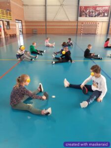 Découverte du ping-pong pour les élèves de l'école du Sacré-Coeur d'Aulnoye-Aymeries. 2