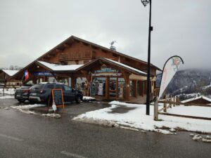 Les élèves du Collège saint Joseph de Villers-Outréaux à la neige... 2