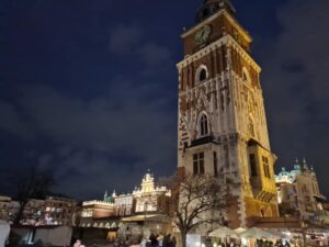 Lundi 18 mars, départ pour la Pologne pour les élèves du Lycée Général Saint Pierre de Fourmies. 1
