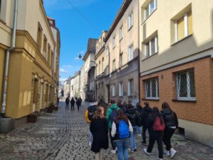 Lundi 18 mars, départ pour la Pologne pour les élèves du Lycée Général Saint Pierre de Fourmies. 20