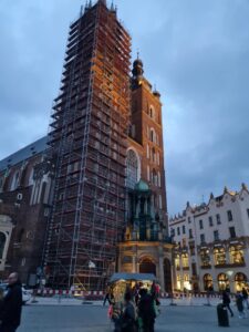 Lundi 18 mars, départ pour la Pologne pour les élèves du Lycée Général Saint Pierre de Fourmies. 2