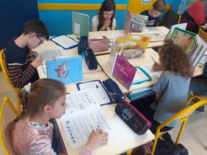 Concours de Mathématiques KANGOUROU (KOALA pour les CP et les CE1) pour les élèves de l'école Sainte Anne de Sebourg 1